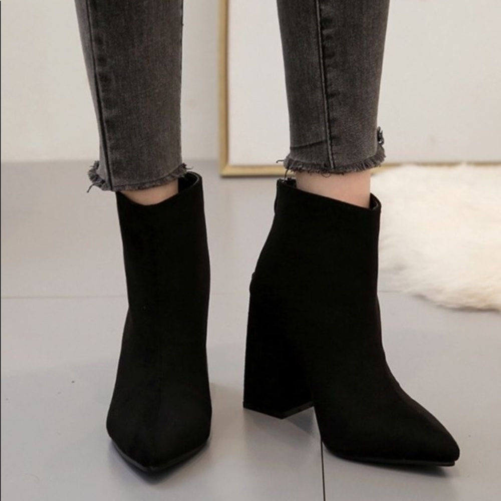 US 7.5(EU37.5) Black Faux-Suede Block-Heel Boots